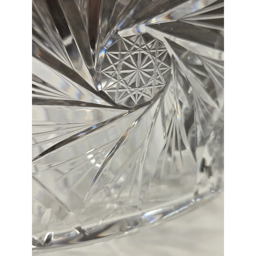 Bohemia Czech Republic Hand Cut Lead Crystal Basket Pinwheel Diamond 8.25